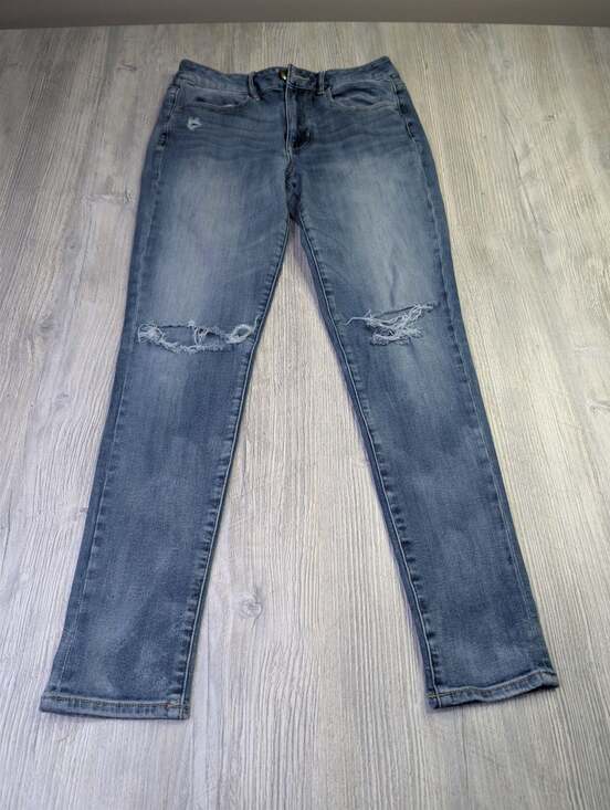American Eagle Outfitters Denim - American Eagle Women's Distressed Skinny Jeans Blue Wash size 6 regular‎
